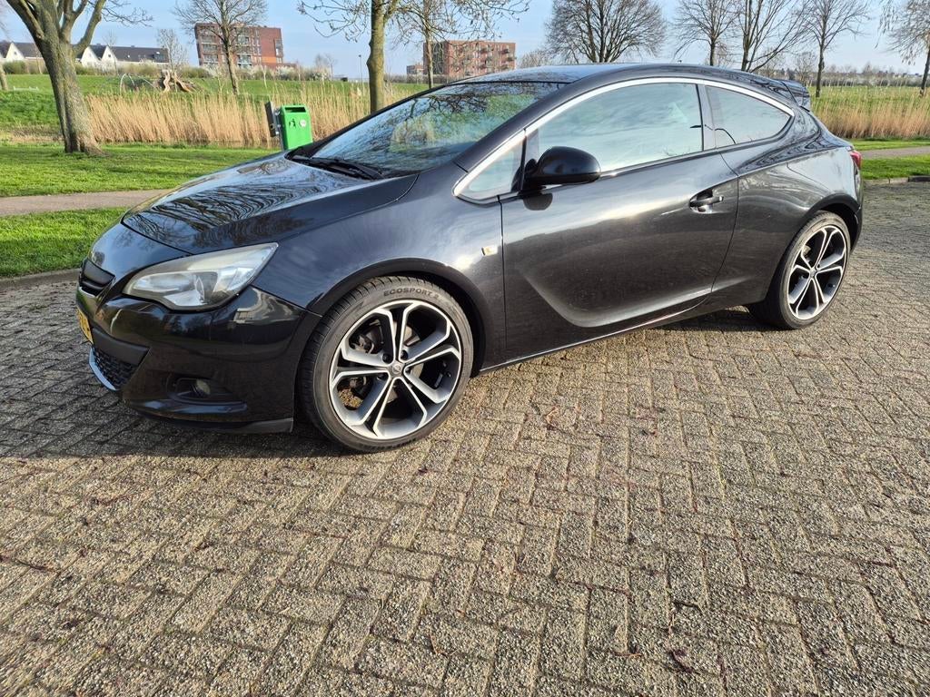 Opel Astra 1.4 16V 103KW GTC 2012 Zwart, Voorwielaandrijving, Stof, Zwart, 4 cilinders