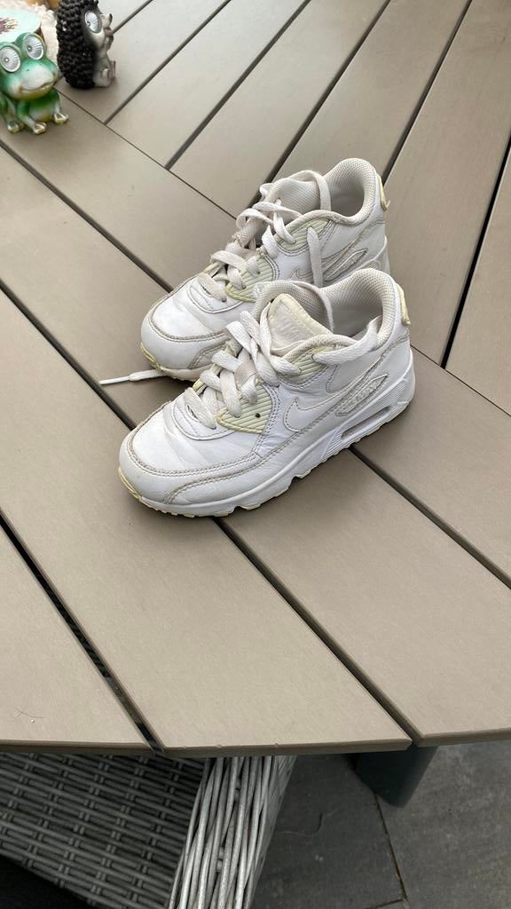 Nike Air Max 90, maat 29,5, Kinderen en Baby's, Kinderkleding | Schoenen en Sokken, Ophalen of Verzenden, Zo goed als nieuw, Jongen of Meisje