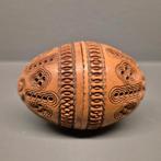 Houtsnijwerk rozenkrans ei, Antiek en Kunst, Kunst | Beelden en Houtsnijwerken, Ophalen of Verzenden