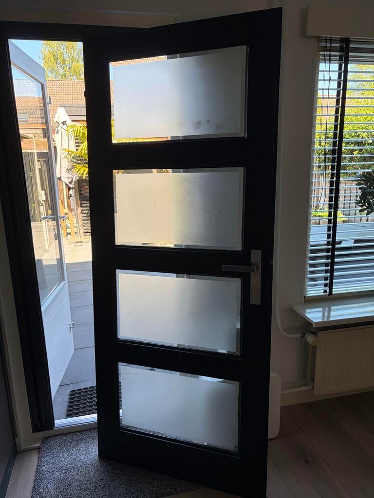 Opdekdeur rechts zwart 830 x 2015 met melkglas, Ophalen, Gebruikt, 80 tot 100 cm, Binnendeur