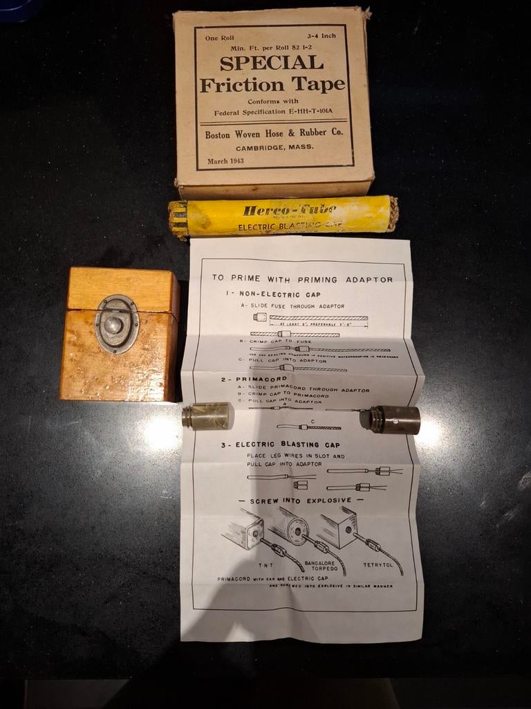 US ww2 demolition lot orgineel, Verzamelen, Ophalen of Verzenden, Amerika