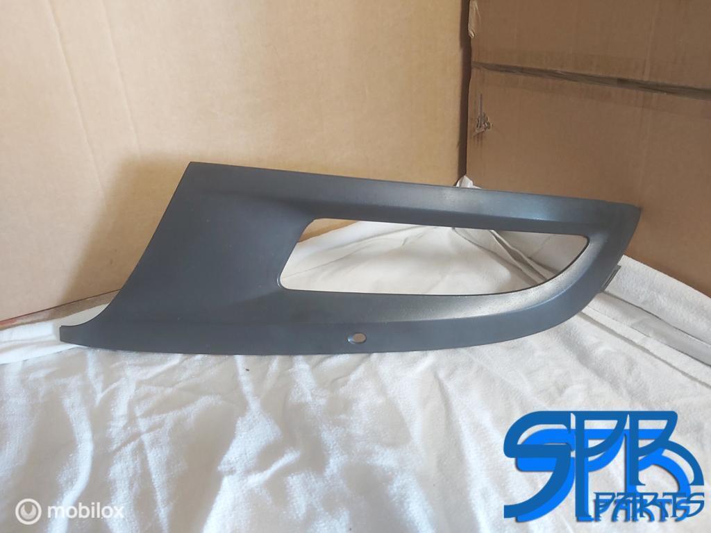 VW POLO 6R LINKS Afdekkap mistlamp GRILLE ROOSTER 6R0853665, Auto-onderdelen, Carrosserie en Plaatwerk, Gebruikt, Volkswagen, Ophalen of Verzenden