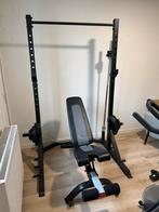 Fitness rek met verstelbaar bankje, gewichten en stang, Sport en Fitness, Ophalen, Zo goed als nieuw, Benen