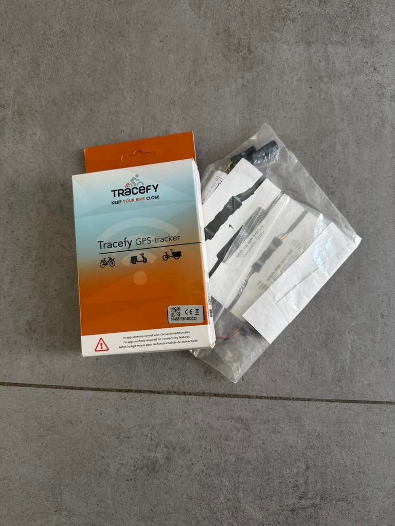 Gps tracker, Ophalen, Zo goed als nieuw