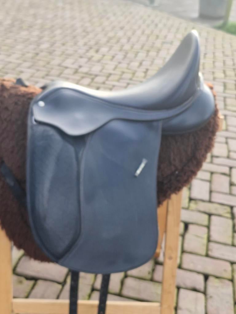 Wintec 500 18inch IN PRIJS VERLAAGD!, Dieren en Toebehoren, Paarden en Pony's | Zadels, Ophalen, Zo goed als nieuw, Dressuur