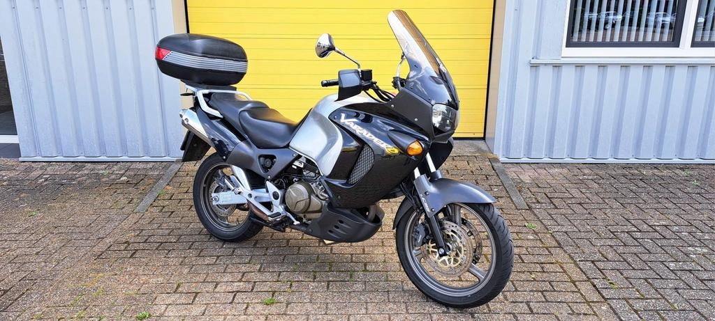 HONDA XL 1000 V VARADERO (bj 2001), Motoren, Motoren | Honda, 2 cilinders, HONDA, Bedrijf, Onbekend