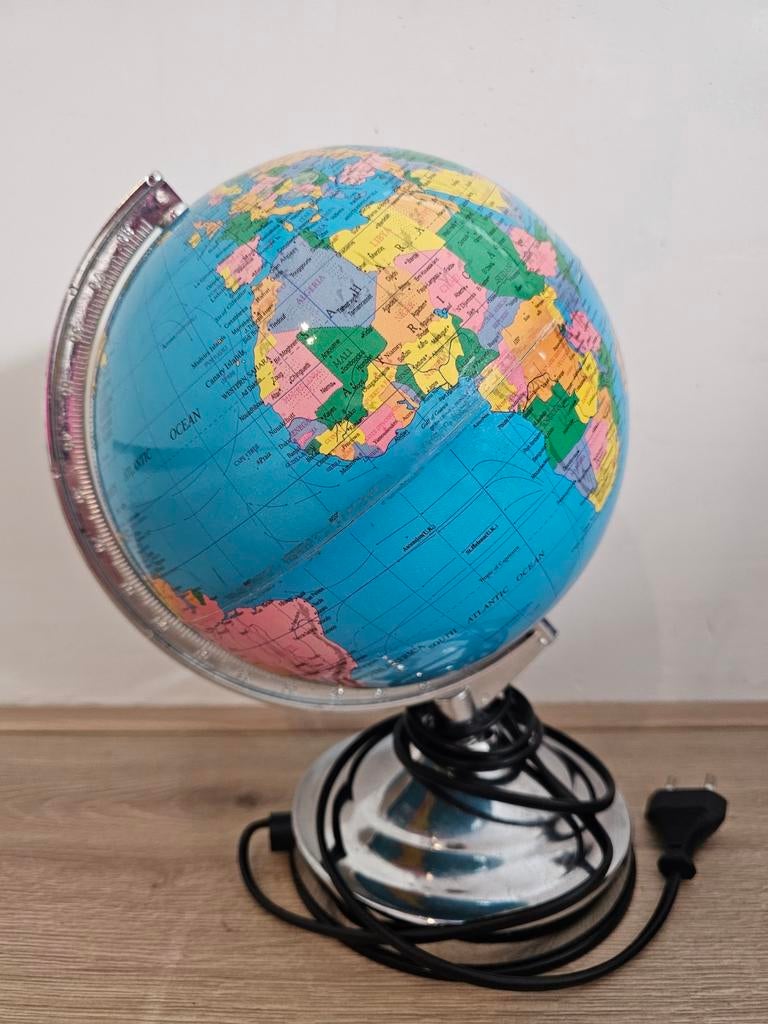 Mooie lichtgevende wereldbol  - Nieuw!, Ophalen, Verlicht, Nieuw