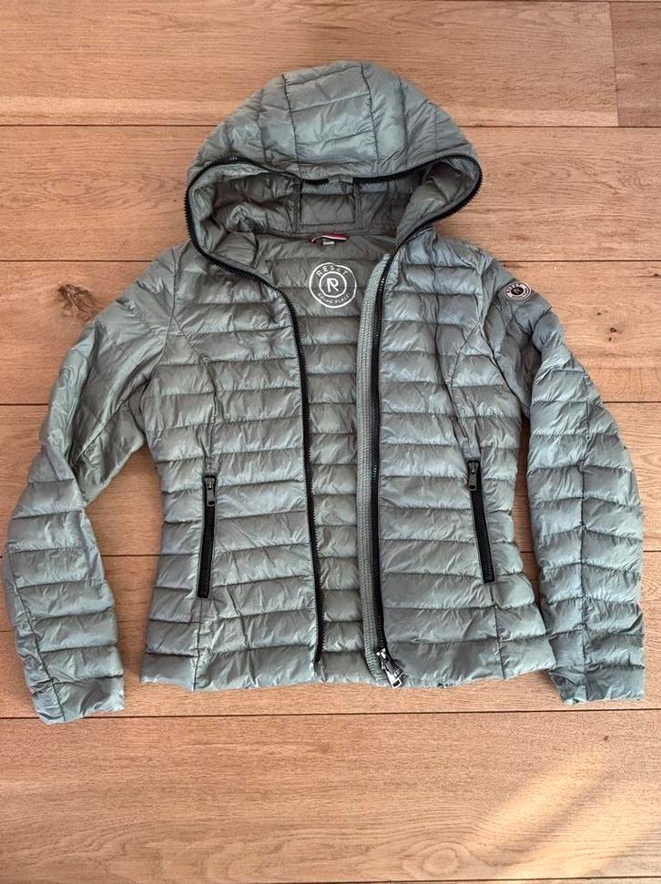 Jas met capuchon - Maat XS - Merk Reset, Kleding | Dames, Jassen | Zomer, Zo goed als nieuw, Maat 34 (XS) of kleiner, Groen, Ophalen of Verzenden