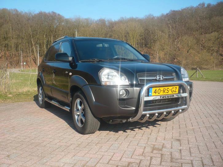 Hyundai Tucson 2.7 I 4WD  Style AUT 2005 Zwart 126608 km NAP, Auto's, Hyundai, Bedrijf, Tucson, 4x4, ABS, Airbags, Airconditioning