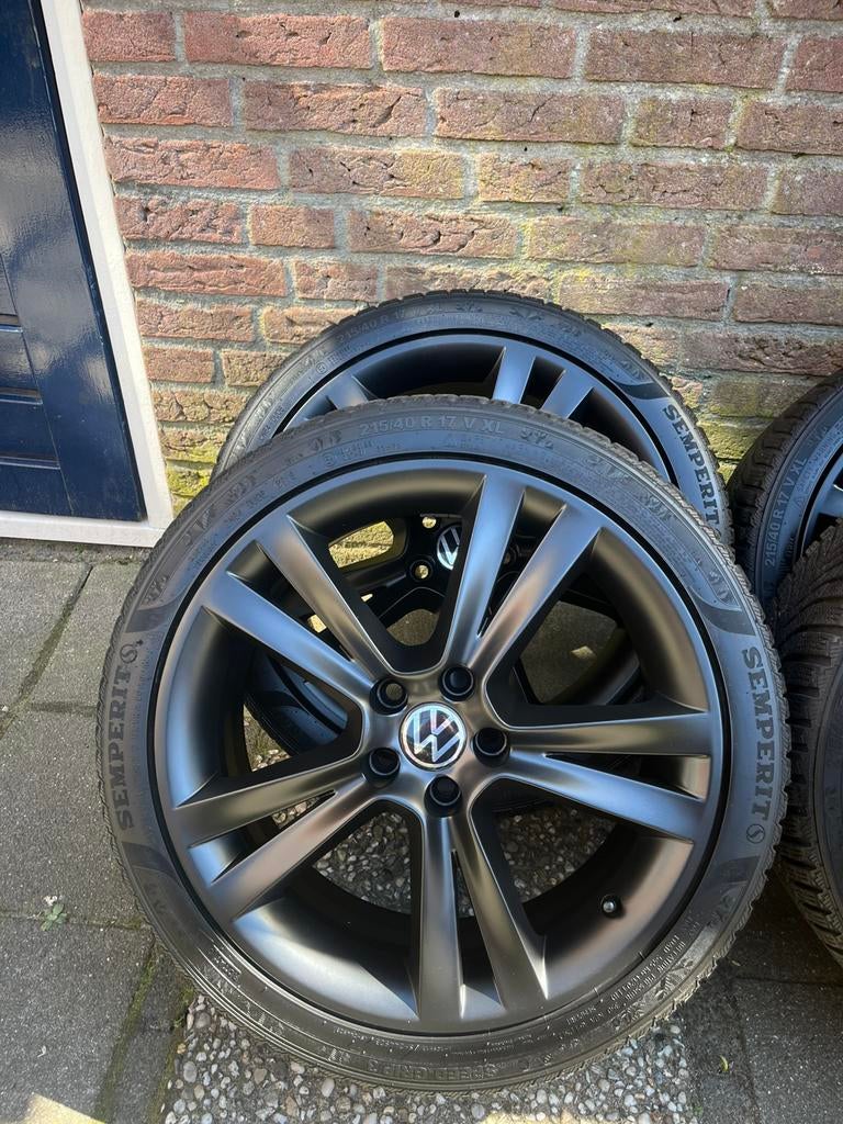 Vw Polo/Ibiza velgen met winterbanden 215/40/17 inch 5x100, 215 mm, Banden en Velgen, 17 inch, Winterbanden