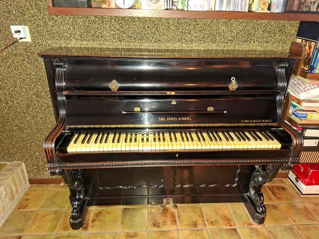 Carl scheel in Cassel piano, Muziek en Instrumenten, Piano's, Ophalen