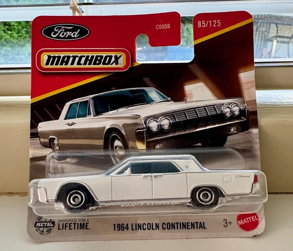 Matchbox Lincoln Continental wit of blauw, Ophalen of Verzenden, Nieuw, Auto