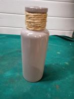 vaas / pot met touw taupe, Huis en Inrichting, Woonaccessoires | Vazen, Ophalen of Verzenden, 'T Olde Gre-j, Info@toldegrej.nl