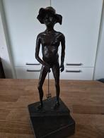 Bronzen beeld van een man met hoed, Antiek en Kunst, Kunst | Beelden en Houtsnijwerken, Ophalen of Verzenden