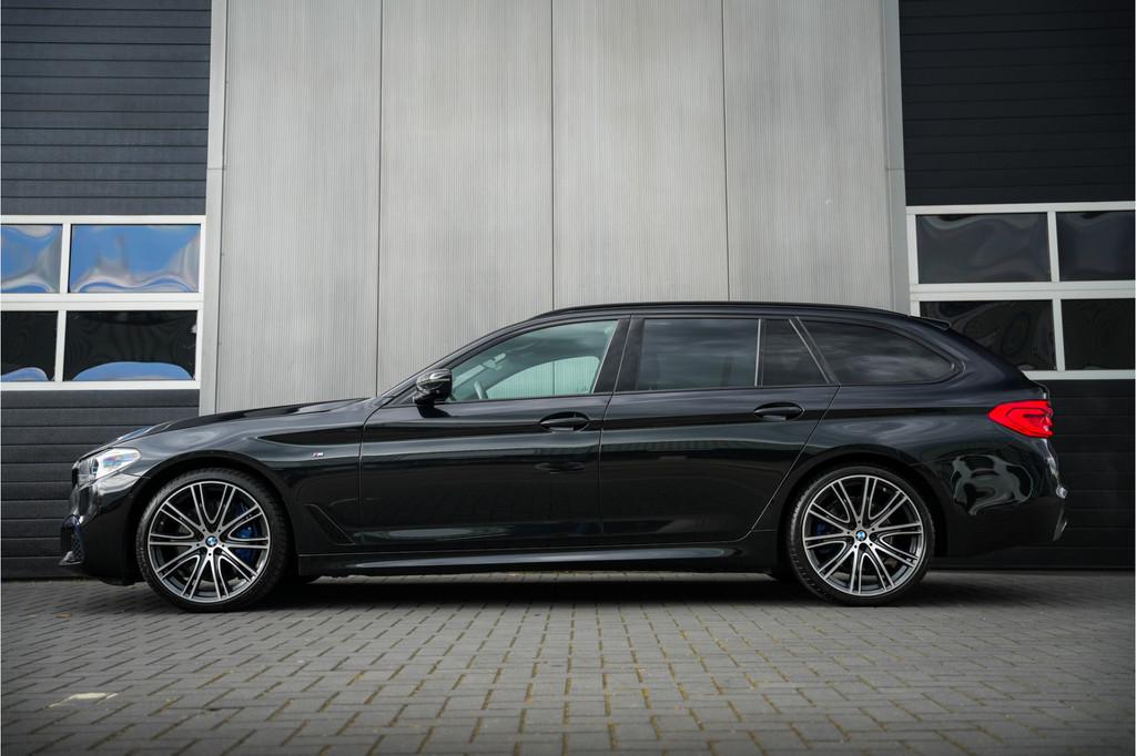 BMW 5 Serie Touring 540i xDrive 340 pk High Executive /BTW-A, Automaat, Verwarming stoelen achter, Gebruikt, Zwart