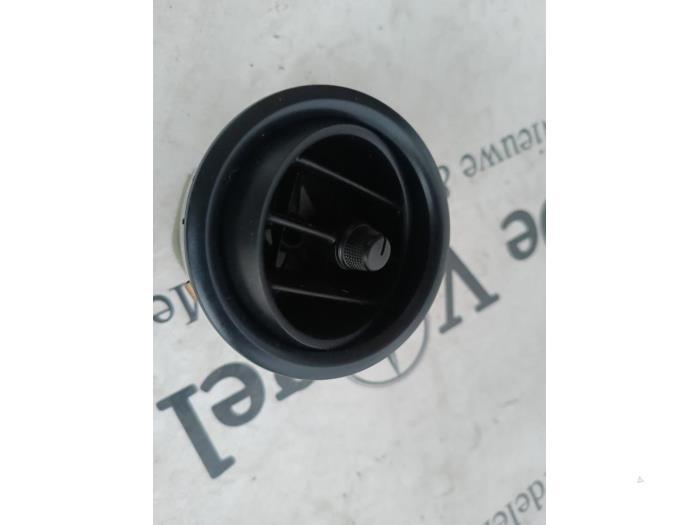 Luchtrooster Dashboard van een Mercedes Vito, Gebruikt, -, Ophalen of Verzenden, -