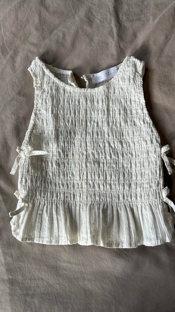 Meisjes zara topje wit boho 122, Wit, Ophalen of Verzenden, Zo goed als nieuw, Zonder mouw