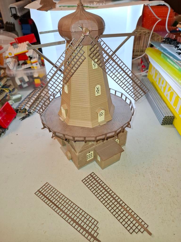 Grote molen in ho, Hobby en Vrije tijd, Modeltreinen | H0, Gebruikt, Gelijkstroom of Wisselstroom, Brug, Tunnel of Gebouw, Piko