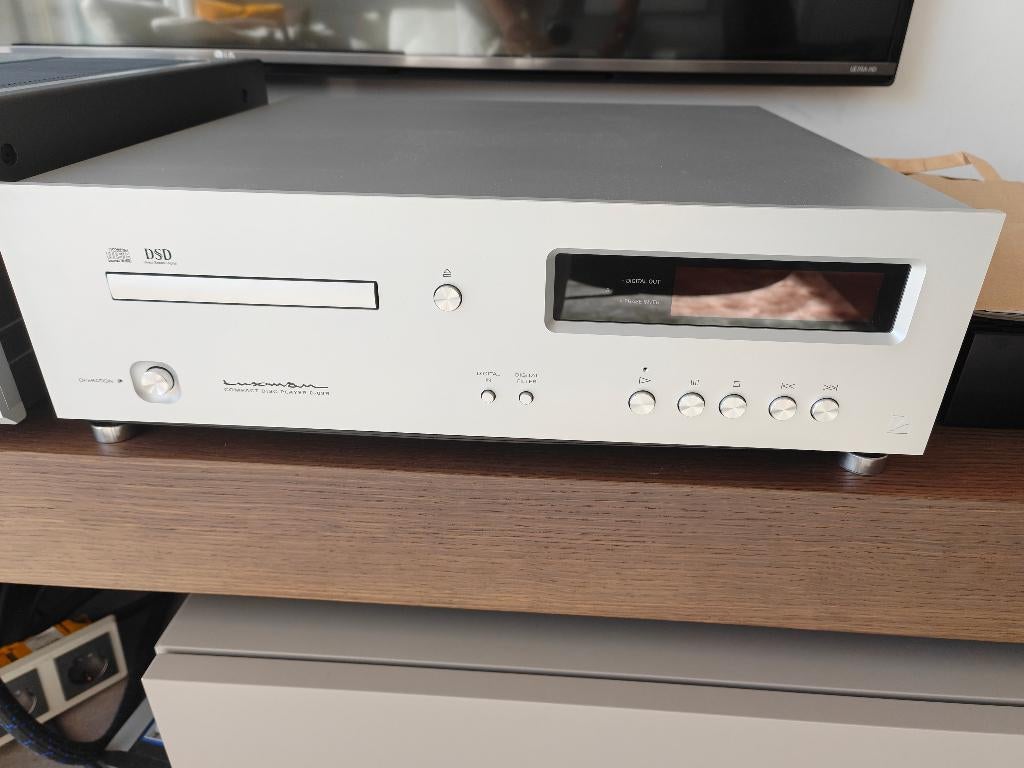 Luxman D-03R CD-speler/dac ( Met 18 maanden garantie), Audio, Tv en Foto, Cd-spelers, Ophalen of Verzenden, Zo goed als nieuw