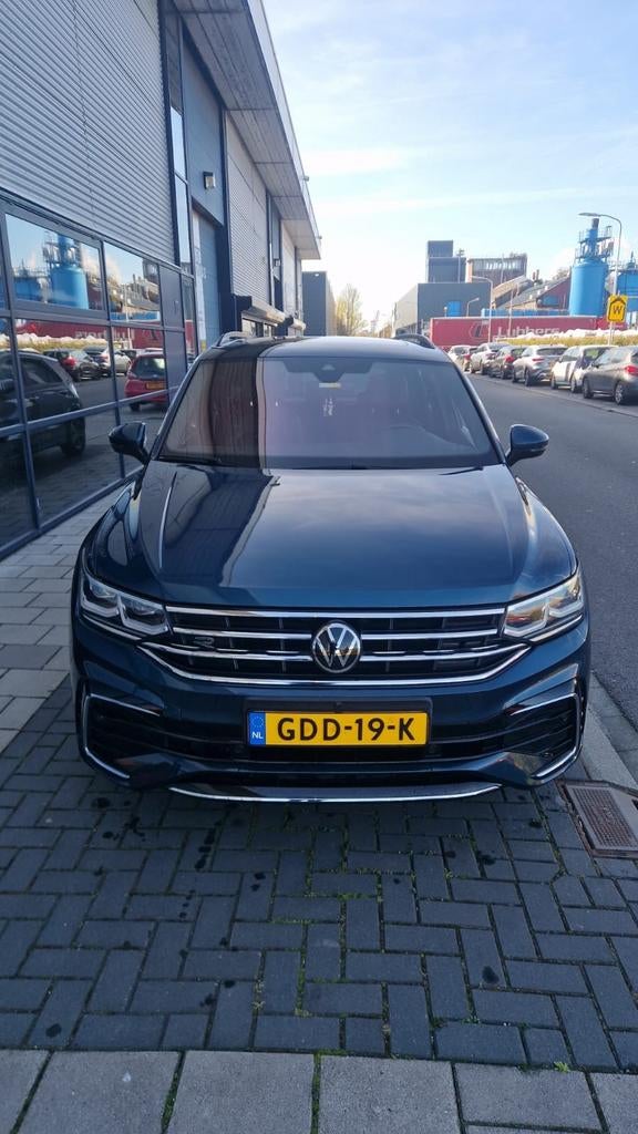 Volkswagen Tiguan R 2.0TSI 245PK 2021 Full Options 37000 km., Automaat, 4 cilinders, 1984 cc, Blauw