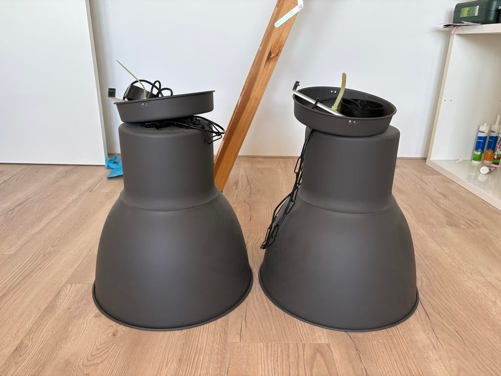 2 IKEA Hektar hanglampen, 48 cm, zo goed als nieuw, Huis en Inrichting, Lampen | Hanglampen, Ophalen, Zo goed als nieuw, Metaal
