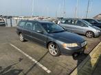 Volvo V70 2.4 D5 2006 Grijs, Auto's, Volvo, Voorwielaandrijving, 15 km/l, 1800 kg, Zwart