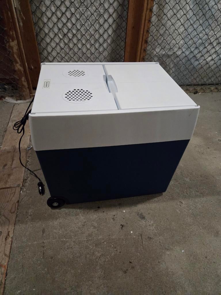 Mobicool 41L Elektrische Koelbox met Wieltjes, Ophalen of Verzenden, Zo goed als nieuw, Koelbox