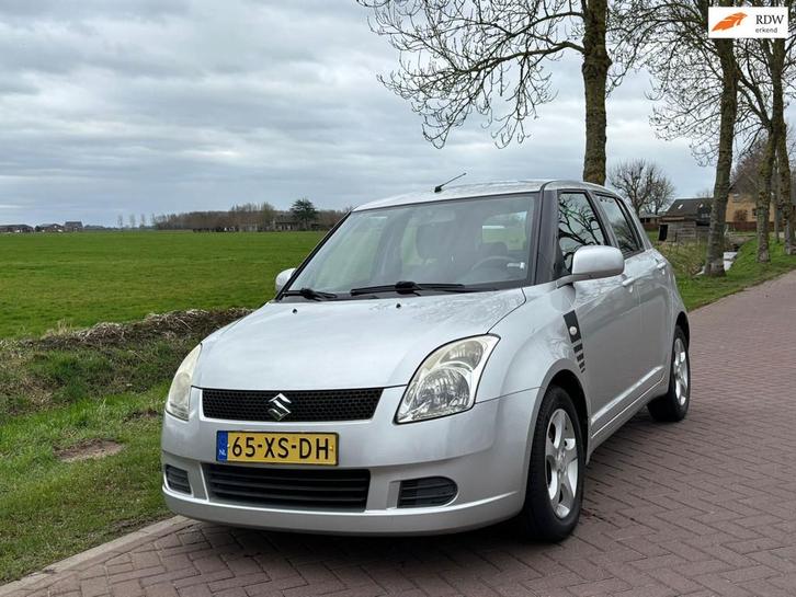 Suzuki Swift 1.3 GLS, Auto's, Suzuki, Bedrijf, Te koop, Swift, ABS, Airbags, Airconditioning, Centrale vergrendeling, Elektrische buitenspiegels