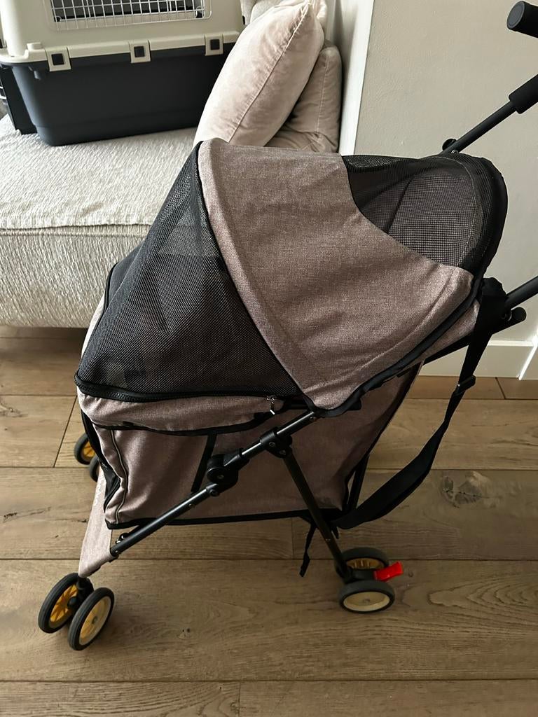 Luxe hondenbuggy Z.G.A.N.Ideaal voor vakantie/klein hondje, Dieren en Toebehoren, Honden-accessoires, Ophalen, Zo goed als nieuw