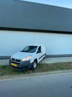 Peugeot Partner 1.6 HDI 55KW 2018 new distributie, Auto's, 74 pk, 680 kg, 4 cilinders, 23 km/l