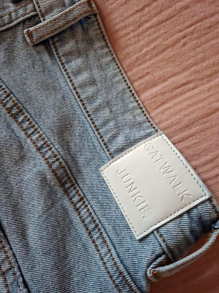 Catwalk Junkie wide leg jeans met gerafelde pijpen, Blauw, Overige jeansmaten, Nieuw, Ophalen of Verzenden