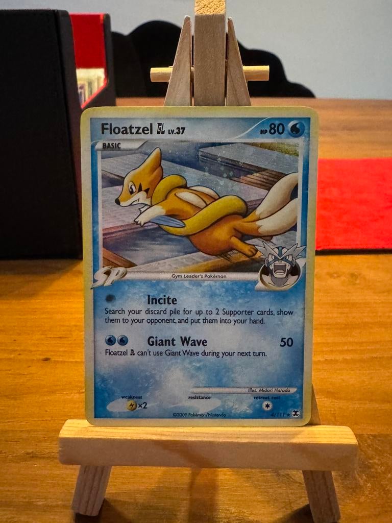Floatzel [GL] Lv.37 holo rare rising rivals, Ophalen of Verzenden, Zo goed als nieuw