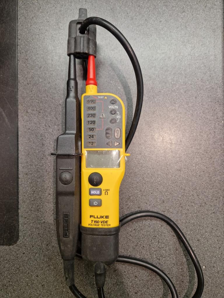 FLUKE T150 VDE DUSPOL TESTER, Ophalen, Zo goed als nieuw, Multimeter