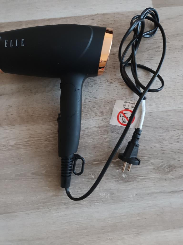 Haardroger. Elle. 1800-2200watt, Witgoed en Apparatuur, Ophalen