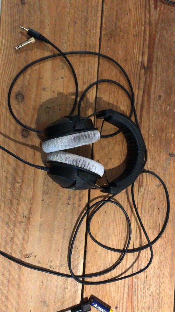 Beyerdynamic DT-770 Pro 80 ohm, Audio, Tv en Foto, Ophalen, Zo goed als nieuw, Over oor (circumaural), Overige merken