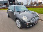 Mini Mini 1.6 Cooper Park Lane leer panorama zeer mooie auto, Auto's, Mini, Voorwielaandrijving, Gebruikt, 4 cilinders, 4 stoelen