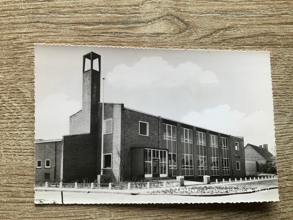 Zierikzee Landbouwschool  “De Kluut”, Ophalen of Verzenden, 1960 tot 1980, Ongelopen, Zeeland