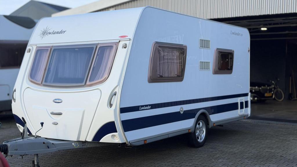 Dethleffs 450 Fietsendrager - Boiler - WC - Enkele bedden, Caravans en Kamperen, Dethleffs, Tot en met 2, Dethleffs, Bedrijf