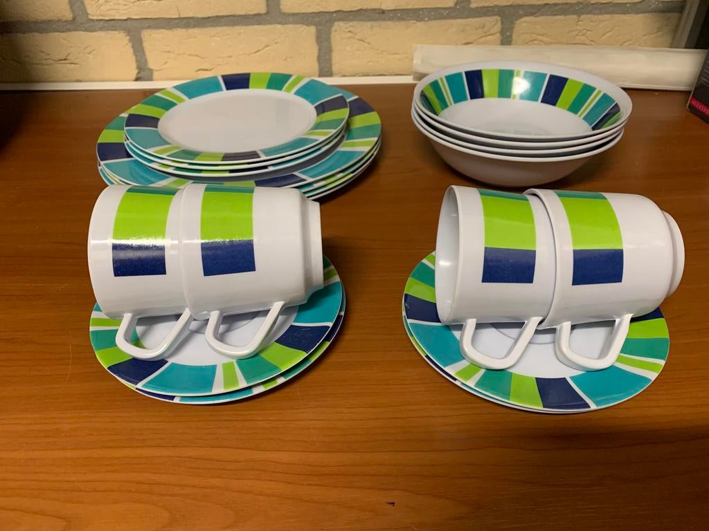 Camping servies, Caravans en Kamperen, Kampeeraccessoires, Ophalen, Zo goed als nieuw