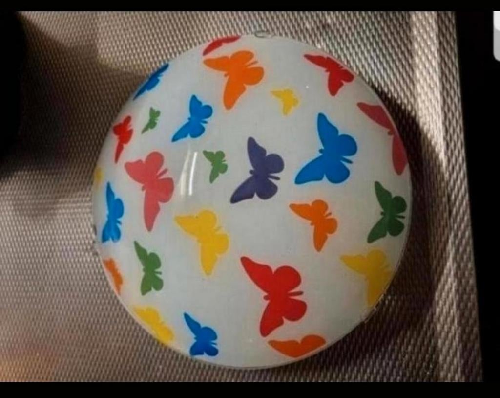 Plafondlamp met vlinders erop Zie foto's bieden, Ophalen of Verzenden, Zo goed als nieuw