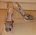 Guess pumps maat 35 slingback plateau slangenprint ZGAN, Pumps, Guess, Verzenden, Zo goed als nieuw
