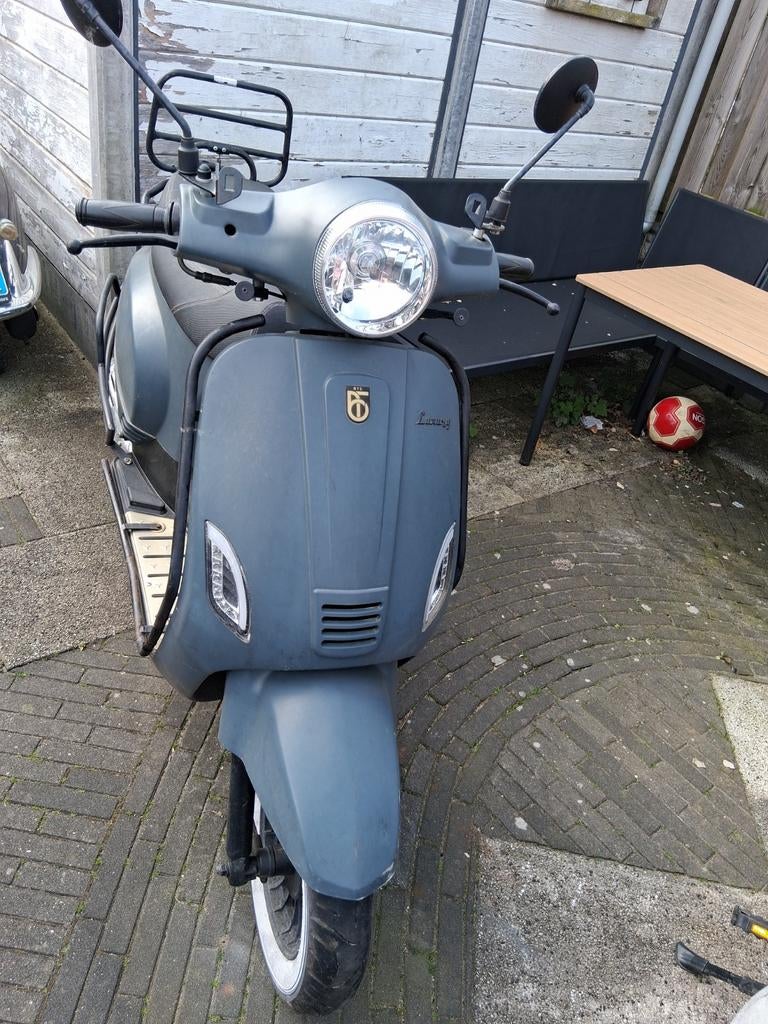 Grijze Riva scooter, Ophalen, Gebruikt, Overige typen, Overige merken