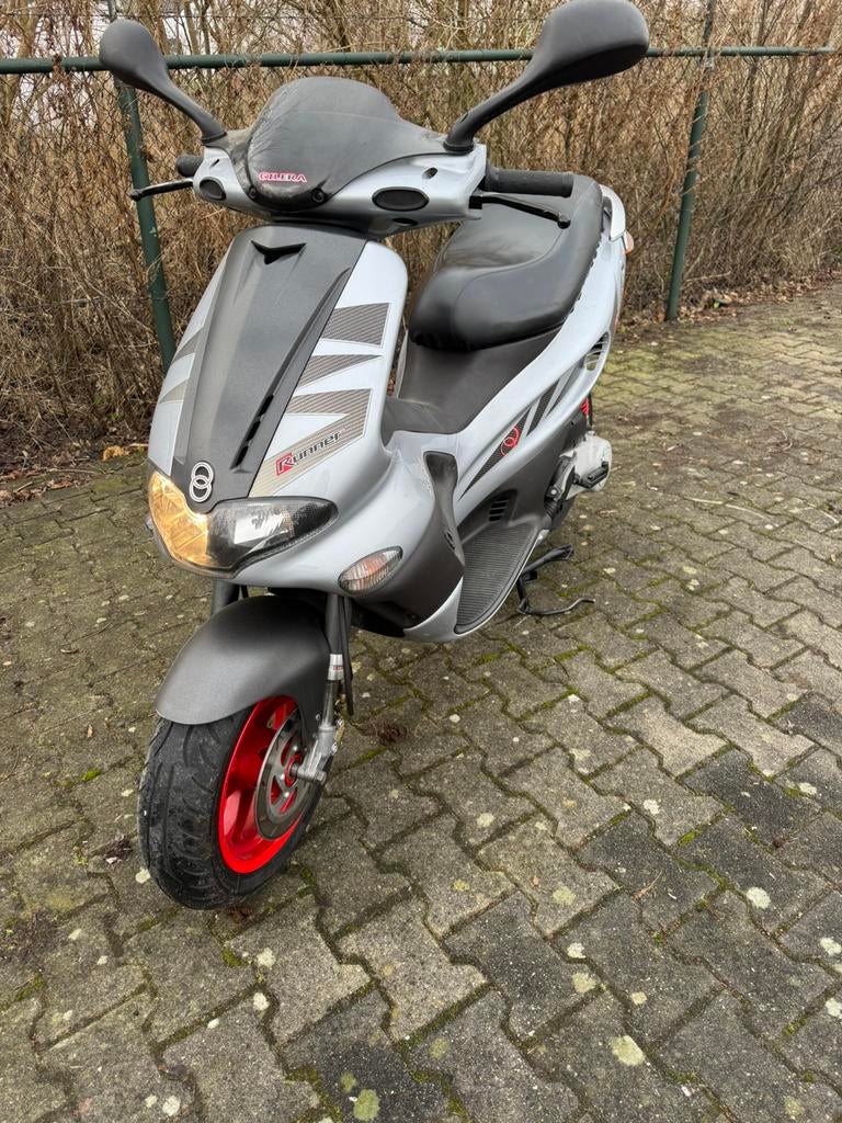 Gilera runner sp pro 50cc, Ophalen of Verzenden, Zo goed als nieuw, Tweetakt, Overige modellen
