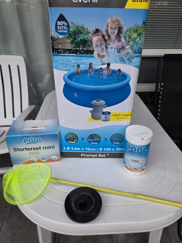 Zwembad met veel toebehoren., 120 cm of meer, 200 tot 300 cm, Opblaaszwembad, Rond