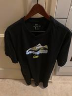 Nike T-shirt met sneakerprint - Zwart XL, Verzenden, Zo goed als nieuw, Maat 48/50 (M), Zwart
