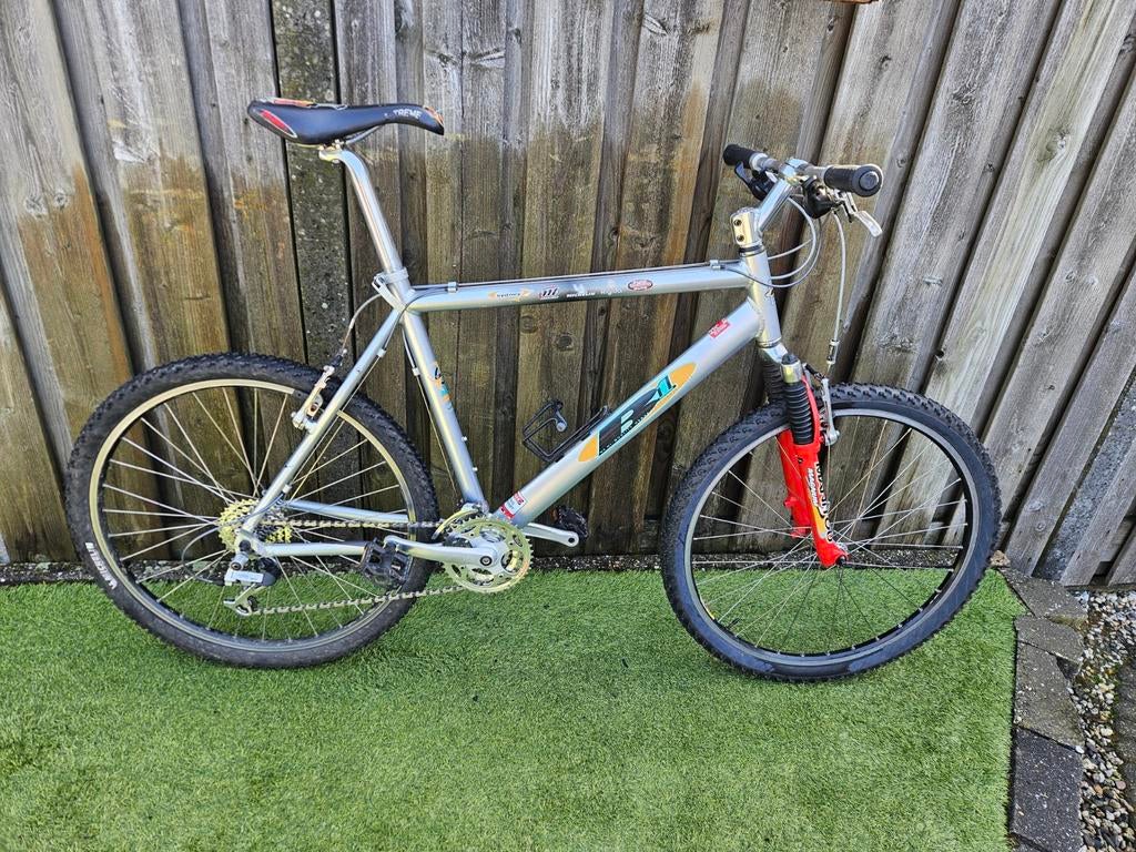 Batavus B1 Mountainbike met Manitou Magnum voorvork, Fietsen en Brommers, Fietsen | Mountainbikes en ATB, Gebruikt, Hardtail, 49 tot 53 cm