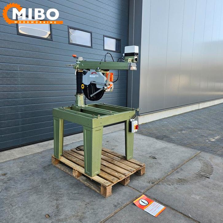 Dewalt afkortzaag radiaalzaag Dewalt DW1600 ** Zaagmachine, Doe-het-zelf en Verbouw, Gereedschap | Zaagmachines, Zo goed als nieuw