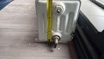 Gietijzeren radiator, 150 cm breed, 40 cm hoog, Doe-het-zelf en Verbouw, 30 tot 80 cm, Gebruikt, Radiator, 150 cm of meer