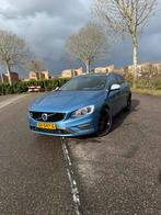 Volvo V60 D6 Plug-in Hybrid | 288 PK | Automaat | Dealer, Auto's, Automaat, 1800 kg, Blauw, USB