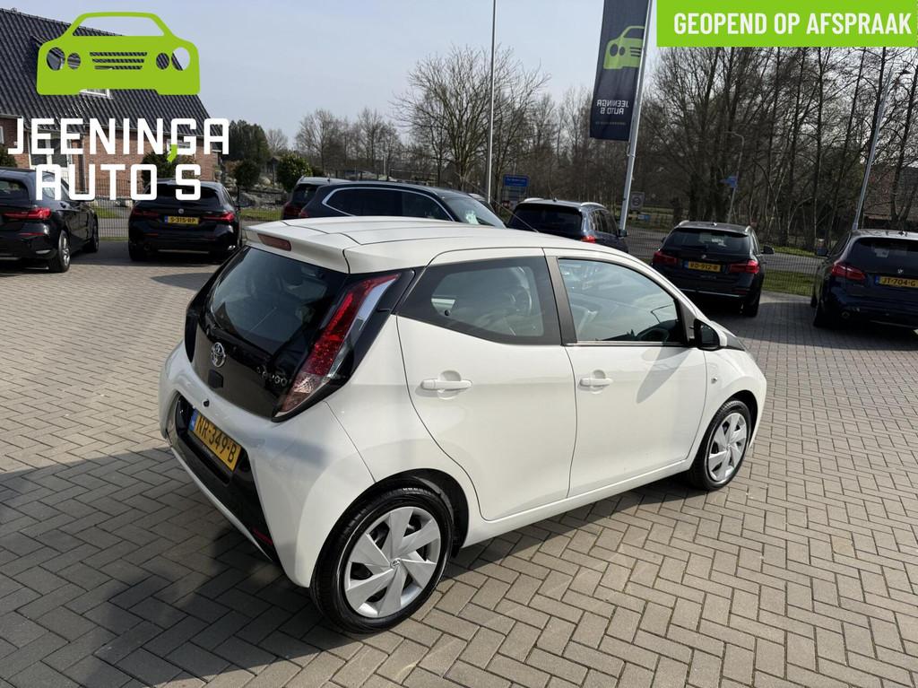 Toyota Aygo 1.0 VVT-i x-play|Camera|AppleCarPlay|Airco, Auto's, Voorwielaandrijving, Stof, Gebruikt, Start-stop-systeem